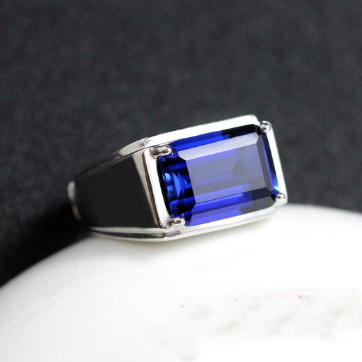 Sen'ai Centenary Men's Ring is truly inlaid with Tanzanite synthetic blue gemstones, men's rectangular colored gemstones, domineering, live and adjustable rings.
