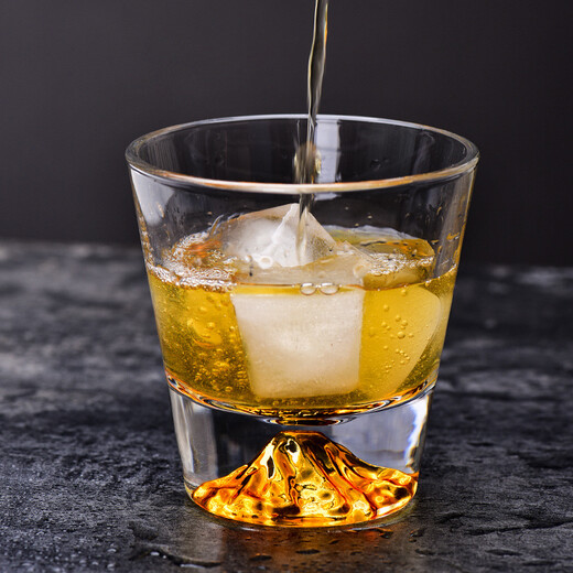 Japan's Mount Fuji heat-resistant crystal glass handmade whiskey cup couple cup gift box set Mount Fuji cup single gift box