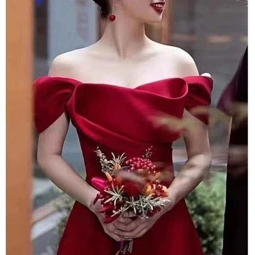 WXNT rotes Kleid 2024 Neues Sommer Light Luxury High-End Toast Clothes Braut bei Runaway Princess French Hosting Jahrestreffen 3291 2xl