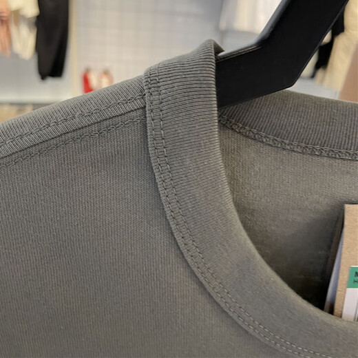 Nike (Nike) Kurzärärmiges T-Shirt für Männer 2025 SOMMER SOMMER NEUER SPORTSWEAR STRAMTIEREN AMMABLETRAGE RUNDSCHAFTEN HALTE HALTELEEVED TOP HF6172-053 HF6172-053 GRAU GRAUS PURE COUTWOLL XL Empfohlen 150-180 Jin [Jin gleich 0,5 kg]