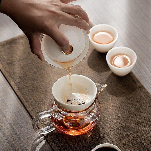 SUSHI CERAMICS tea drain mutton fat jade all-white porcelain one-piece tea strainer creative tea separator tea set accessories J0425
