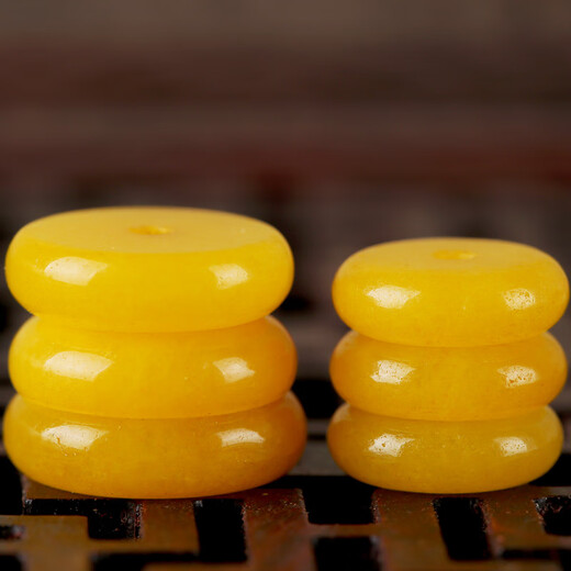 Beeswax separator, natural yellow chalcedony spacer, bracelet, Buddha bead color, small and large Vajra, star and moon, white jade bodhi text play set, yellow chalcedony separator, 10*3mm