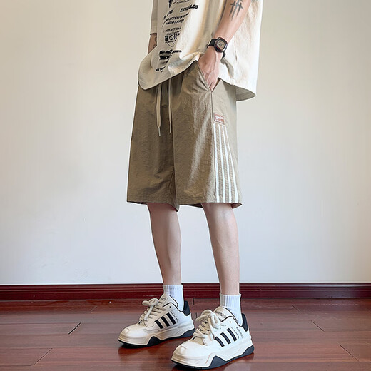 Shannu (shannu) seda seda seda stil swewren de verano Sports Cool Couric Retrase Pantalones de baloncesto masculino Pantalones de cinco puntos DK701 Green L