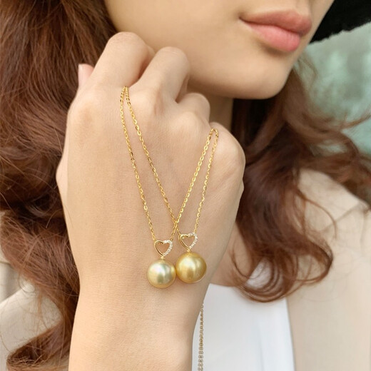 Haitong 18K gold set with diamonds South Sea gold bead pearl pendant single love light gold seawater necklace girl birthday gift light gold A grade / minor flaws 12-13mm