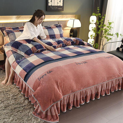 Winter milk velvet thickened double home quilt cover gold mink Farley velvet coral velvet bed skirt three-piece set Love Story 2.2 bed four-piece set (quilt cover 220*240)