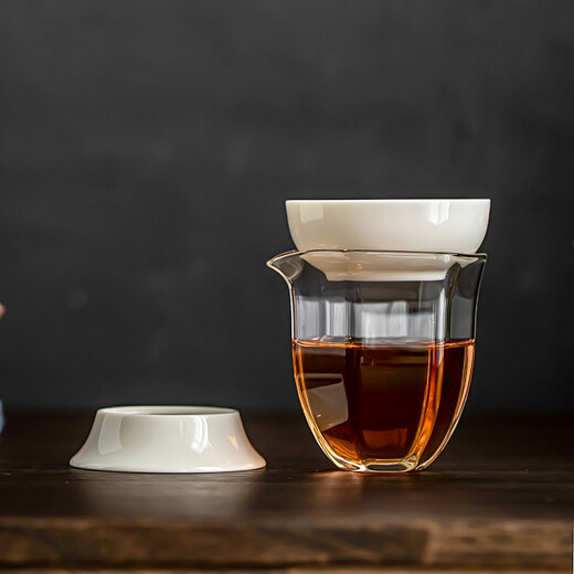 SUSHI CERAMICS tea drain mutton fat jade all-white porcelain one-piece tea strainer creative tea separator tea set accessories J0425