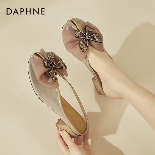 达芙妮（DAPHNE）拖鞋女外穿夏2024夏季新款女鞋网纱包头女拖居家夏天配裙子凉拖 杏色 36 (230mm) 标准码
