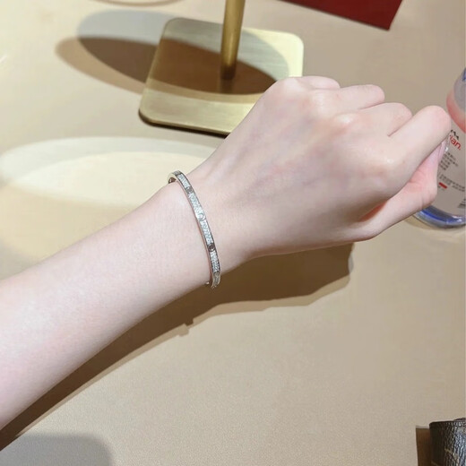 PT950 Platinum Bracelet Wang Jiaer's Same Style Gypsophila Female Gold-plated 18k Gold Light Luxury Full of Diamonds Narrow Twist Bracelet Gypsophila Rose Gold No. 15