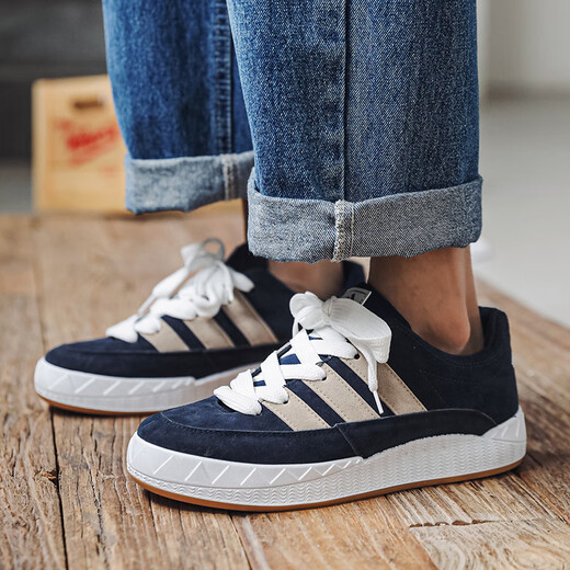 SUPNBA21 Shark Bread Chaussures 2025 Nouvelle marque Fashion Marque épaisse Sole Chaussures Sports décontractés Skateboard TRENDY SHOING SHOWNABLE CONSUCHEM