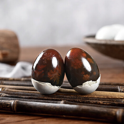 Songhua eggs, soft-boiled preserved eggs, runny duck eggs, preserved eggs, lead-free craft farmhouse eggs, 10 pieces (single piece is more than 60g) Songhua eggs, soft-boiled preserved eggs, runny duck eggs, preserved eggs, lead-free craft farmhouse eggs, 10 pieces (single piece is more than 60g)