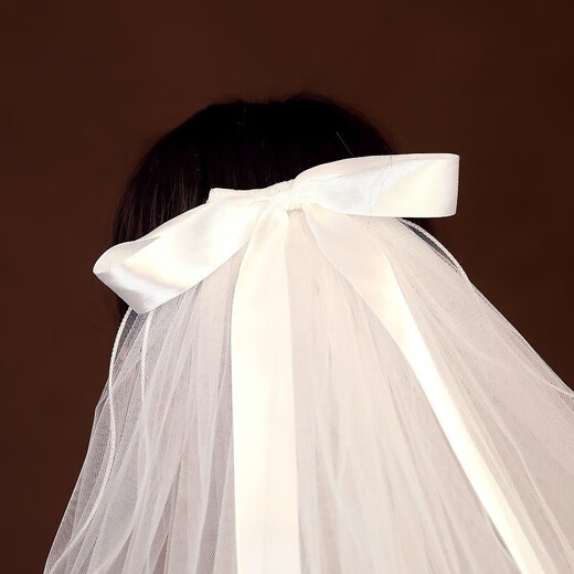 
Dai Yan's bride's white veil headdress gets a marriage certificate with a female super fairy bow and a wedding photo proposal registration photo shooting props Double-layer veil [hairpin style + 30 small happy words]