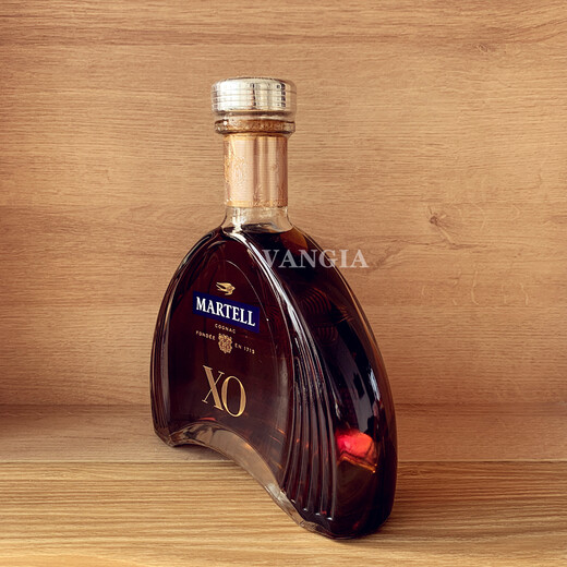 Duochuan empty bottle high-end foreign wine bottle decoration 700ML empty bottle Martell XO foreign wine bottle decoration home new style original empty bottle + high imitation bottle stopper 700.ml