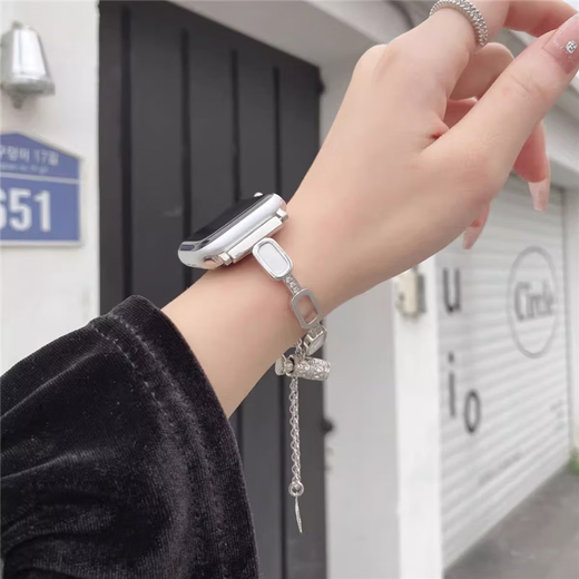 
Star Welcoming Metal Bracelet iwatchS8/S9 Apple Watch Apple Watch87654 Strap Se Bracelet Inlaid Diamond Bracelet Shell Retractable Chain-Black Apple iWatch S841mm