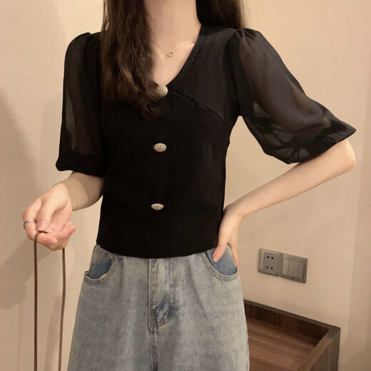 
Light and Red 2025 summer new ice silk chiffon spliced ​​V-neck short-sleeved sweater lady thin base shirt short top MCL 3523 white one size (70-125Jin [Jin equals 0.5 kg] can be worn)