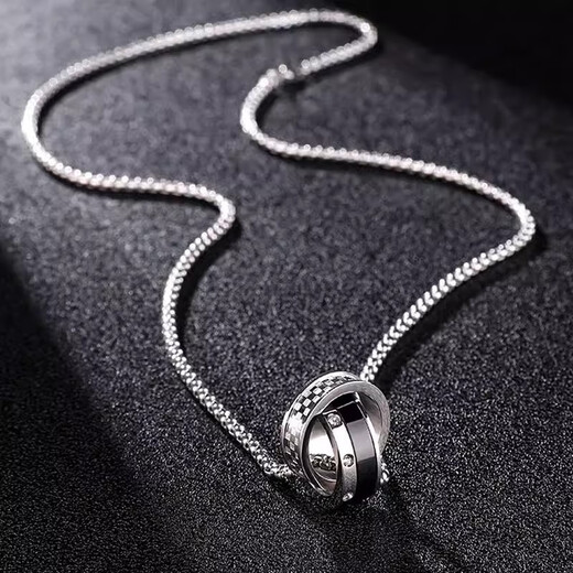 QMXD engraved titanium steel necklace men's trendy hip-hop high-end men's pendant trendy brand versatile clavicle chain handsome accessories necklace