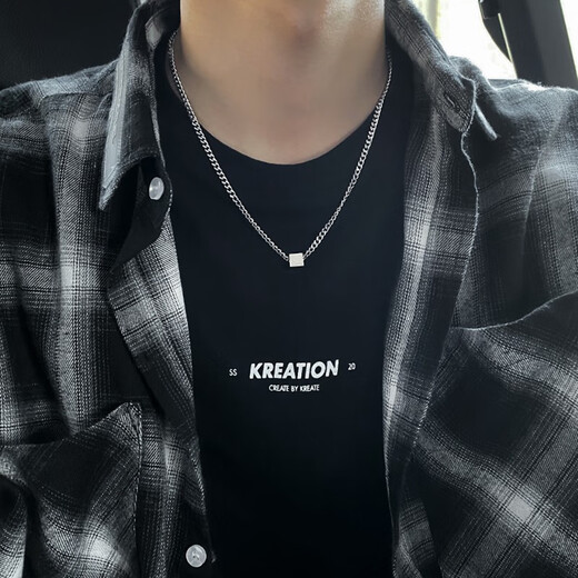 MOLC Wang Yibo's same style square necklace for men, trendy titanium steel, versatile personality, senior couple gives boyfriend a Christmas birthday gift, square necklace L0084