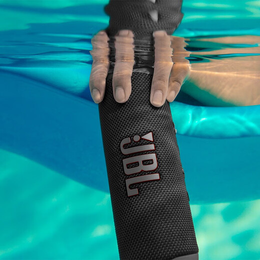 JBL FLIP6 Music Gallwood Varling Sixth Generation Portable Bluetooth speaker bass waterproof waterproof multi -series circuit speaker independent treble unit metal black