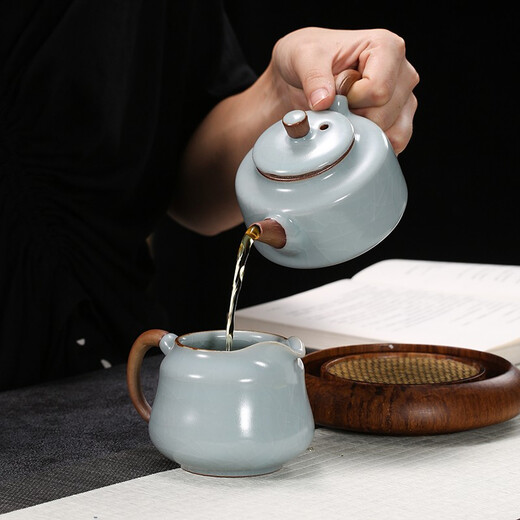 MULTIPOTENT Ru Kiln Kung Fu Tea Set Zhongde Pot with Covered Bowl Kung Fu Tea Set 11-piece Exquisite Gift Box Set