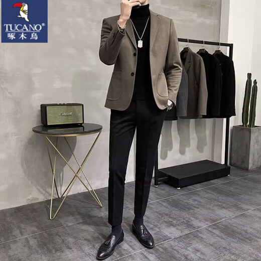 Woodpecker (TUCANO) autumn and winter thickened woolen small suit men's jacket slim fit casual Korean style handsome suit for men brown woolen + black sweater + velvet trousers set L
