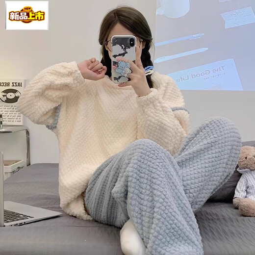Molianya Pyjamas Winter Frauenkorallen-Samt verdickte Plüsch-Langschläfe Süßes lose Flanell Home-Kleidungsstück 679# M 75-100jin [Jin ist gleich 0,5 kg]