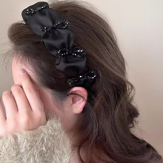 Jinhehe black high-end wide-brimmed pleated crystal hairband for women with high skull temperament niche crushed hairpin new hair accessories black satin rhinestone bow