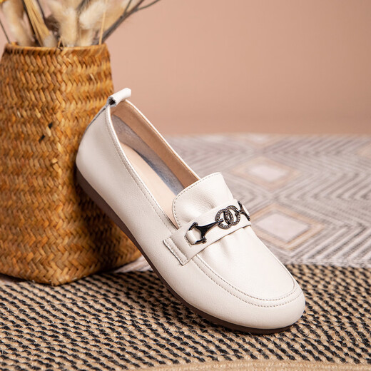 Zapatos de madre de cuero suave de cuero genuino Kanglibi Zapatos individuales de mediana edad y viejos cómodos y no cansados zapatos de cuero de mediana edad y viejos zapatos para mujeres jóvenes y sin deslizamiento de la primavera y otoño 672 zapatos individuales fuera de la orden de compra blanca entrega temprana 35