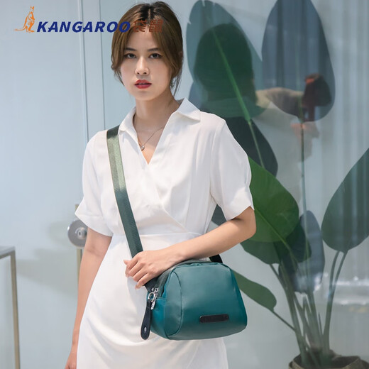 袋鼠（KANGAROO）包包女士2024新款斜挎包女包春夏斜挎小包牛津布贝壳包帆布背包 卡其色面料升级加固耐磨背部有