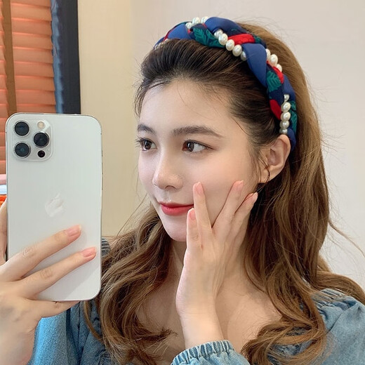 Beautiful Princess Korean version of high-end retro pearl twist headband, feminine wide-border non-slip toothed hairpin headband, high-end headwear 1# pearl twist red