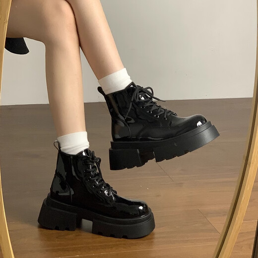 康姿蝶黑色马丁靴女2025秋季新款英伦风厚底增高复古百搭显瘦短靴子女 黑色亮光 37