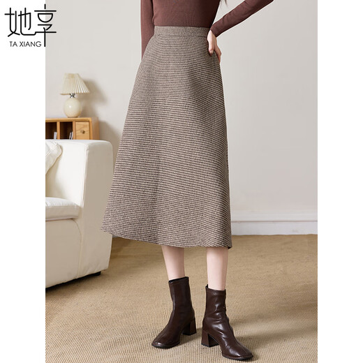 She enjoys woolen skirt female Maillard plaid woolen A-line skirt retro mid-length umbrella skirt T144B6003