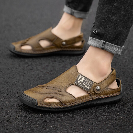 Qice Sandals d'été pour hommes-toe-toe Casual Chaussures extérieures Sandales de plage respirant à la mode Pantres de sport Chaussures de trou d'été 689 Brown 43