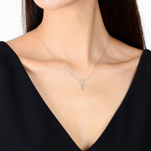 Chow Sang Sang birthday gift Pt950 platinum kitten pendant platinum necklace 86716N price 45 cm