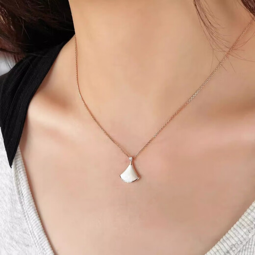Fat Donglai's same style DL 1998 light luxury small skirt necklace 18k gold Chaumet platinum white mother-of-pearl small fan large rose gold with diamond white mother-of-pearl