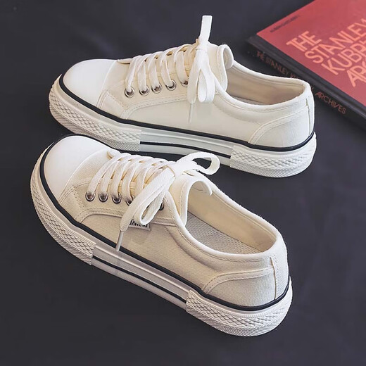 Global Spring Mango Toe Canvas Schuhe Frauen schwarz 2024 Neue koreanische Studentin INS Trendy Runde Zehen dicke alleinige vielseitige Sneakers rot 37