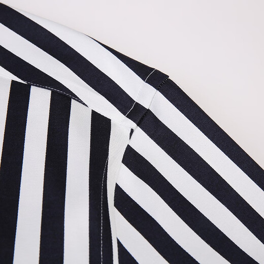 Talentueuse Yijia Black and White Vertical Stripe Stripe Men's Men's British Men's Fashion Casual Elastic Cotton Coton Trending Anti-Warming Stripes bleues cachées 5009 40 / L / 175