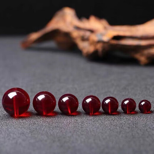 TOONTEEN Burmese amber blood amber single bead with Baltic Sea single beeswax bracelet separated by beads to play with Vajra play with water purification 5A grade blood cypress 14mm single bead