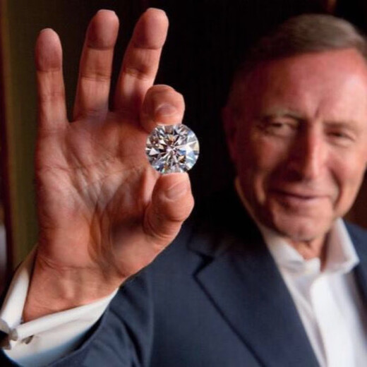 Fat Donglai's same type of moissanite, super large loose stone, artificial diamond, super large 85 carat king-level moissanite loose diamond, super large collection-grade 85 carat technical diamond, moissanite