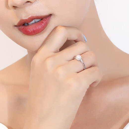 Heidi 5-5.5mm Akoya seawater pearl ring for women, adjustable ring, gift for girlfriend