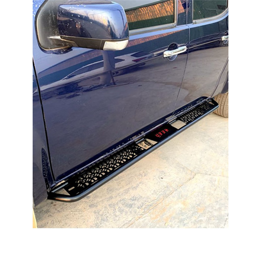 Suitable for 2024 Isuzu Torimai SD-MAX pickup truck modified parts carbon steel special competition pedals MU-X carbon steel D type competition iron pedals Isuzu Torimai