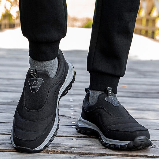 Zunshi pipe elderly shoes men's summer breathable non-slip soft sole dad shoes middle-aged and elderly walking shoes comfortable mesh mother shoes 9207 black men's style 39