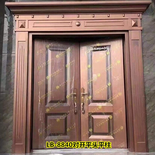 Xinjiamei Villa Gate ländliche Eingangstür Sicherheitstür Eingangstür Doppelter offener Innenhof Aluminiumtür Zinkeisen-Legierung Imitation Kupfertür AT-753 Doppelöffnungs-Türkopfsäule