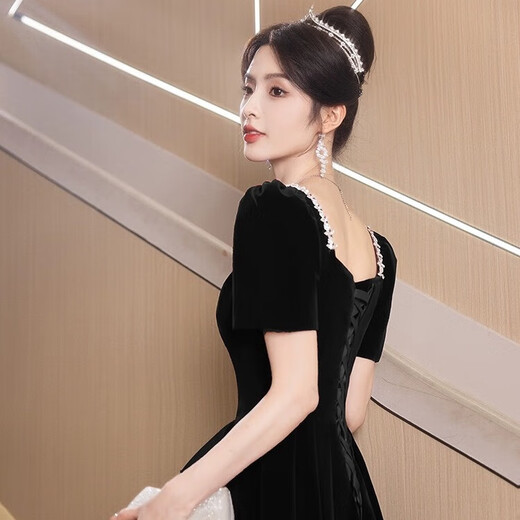 Li Baixin's new black large size evening dress annual meeting art exam velvet slimming high-end host vocal art exam dress winter black long sleeve 2XL