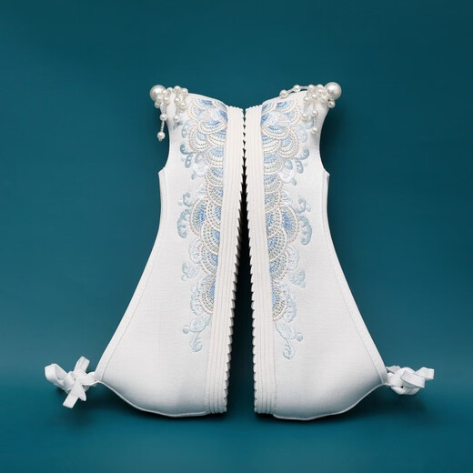 Zhenxi Hanfu shoes for women, spring and autumn antique style embroidered shoes, cloth shoes with tassels, raised toes, inner heightening bow shoes, Han element performance shoes, wave white - heightening by about 4CM 38