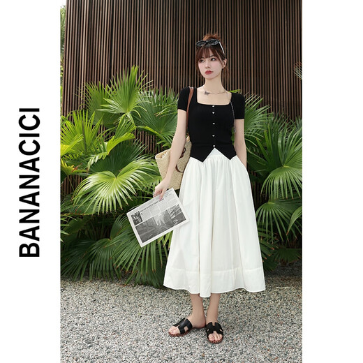banana cici2024款方领开衩短袖针织衫女爱心纽扣冰爽丝修身上衣C242MY698 黑色 M