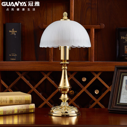 Guanya all copper plated 24K gold American table lamp retro luxury warm romantic high-end decorative bedroom bedside table lamp all copper plated 24K gold 12 watt remote control