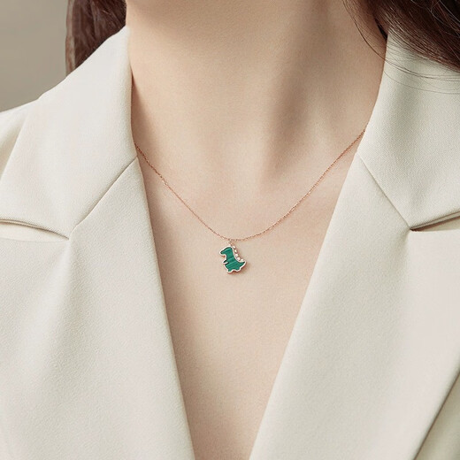 Eoth18k gold Zodiac Year of the Dragon Necklace for Girls Clavicle Chain Malachite Rose Gold Pendant Birthday Gift for Girlfriend 18k Rose Gold Cute Dragon Necklace + Certificate