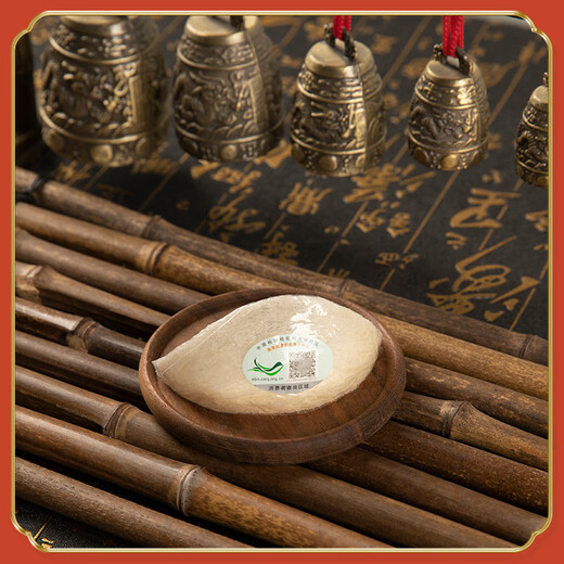 
Dried bird's nest crushed, traceability dry bird's nest crushed, Indonesia/Malay imported pregnant women's tonic products with special grade free hair picking gift box 50g special grade bird's nest machine + stone bee sugar)