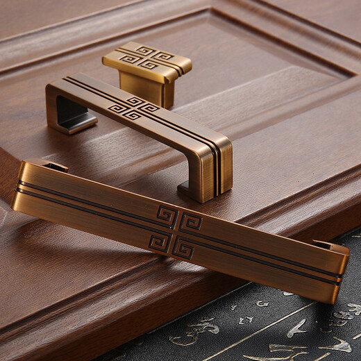 VOOOOLO (VOOLO) Manija de puerta del gabinete para el armario Gran rango de armario Cajero de la puerta del gabinete de la puerta del muebles clásicos de bronce clásico y muebles de doble orificio de doble agujero amarillo 6172 orificio único