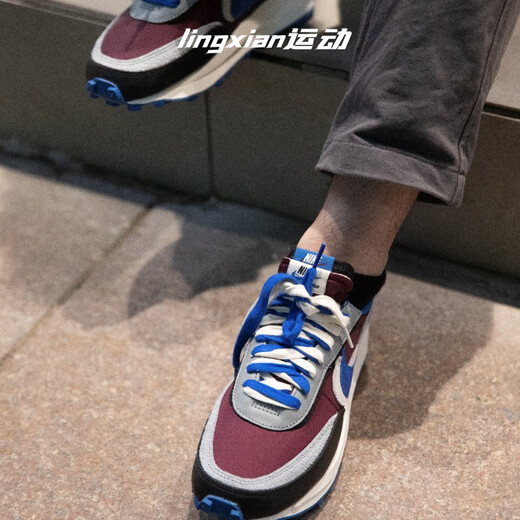 耐克（NIKE）女鞋 Sacai X  VaporWaffle 三方联名解构男女运动休闲运动跑步鞋 DJ4877-001 灰黑黄 36