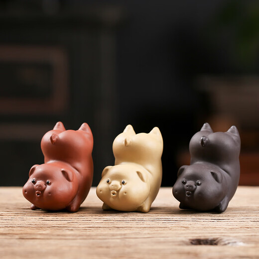 Purple clay tea pet ornaments creative fortune-seeking Year of the Pig mascot can raise tea set tea table tea play desktop decoration small suckling pig Zhuni